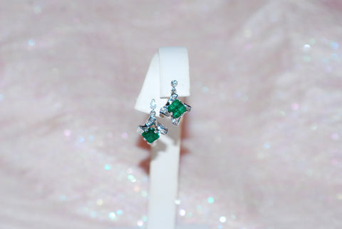 Colombian Emerald Earrings in White Gold 02