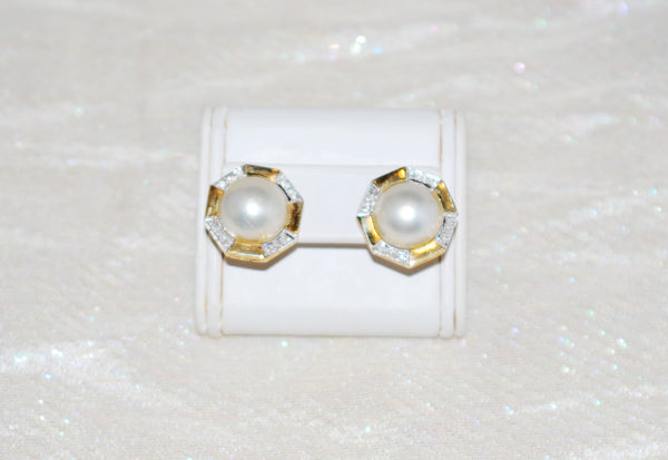 Mabe Pearl Diamond Earrings in Yellow Gold