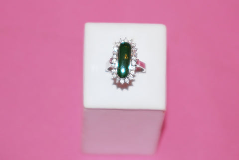 Imperial Jadeite Jade Ring in White Gold 01