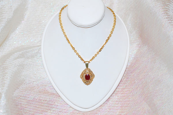 Ruby Pendant in Yellow Gold