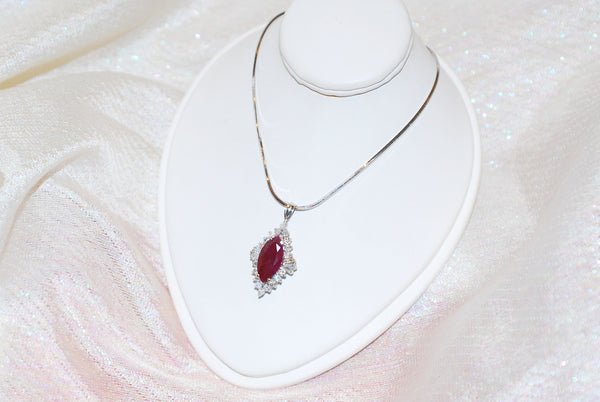 Ruby Pendant in White Gold 01