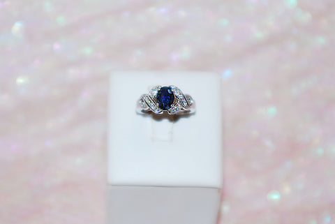 Sapphire Ring in White Gold 2