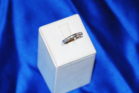 16-Diamond Ring in White Gold